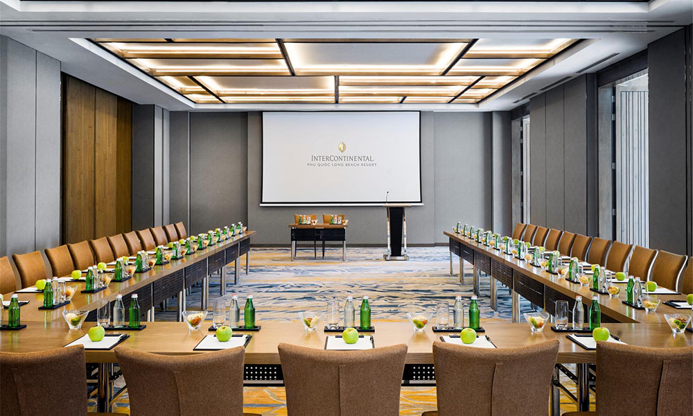  Meetings, Conferences, Banquets & Hotel Accommodations